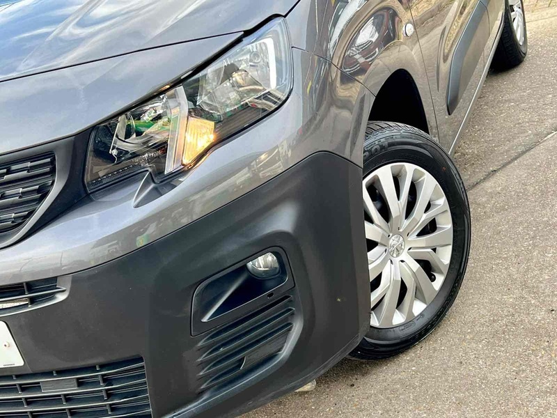 Peugeot Partner BlueHDi 1000 Professional Premium - U10002397