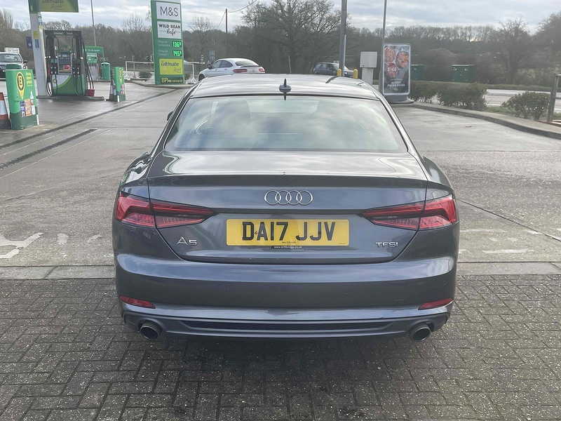 Audi A5 TFSI S line - U10002411