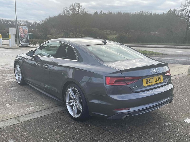 Audi A5 TFSI S line - U10002411