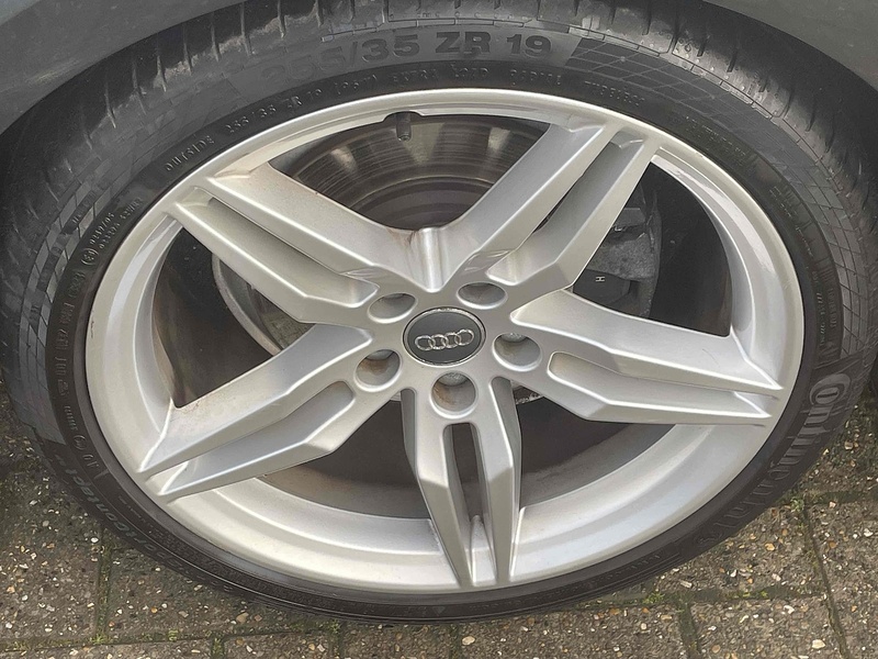 Audi A5 TFSI S line - U10002411