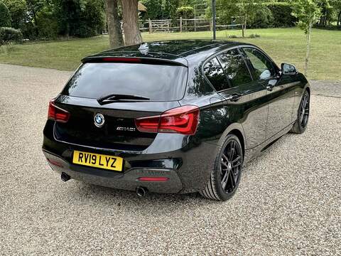 BMW 1 Series 3.0 M140i Shadow Edition Auto Euro 6 (s/s) 5dr - U10002430