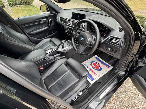 BMW 1 Series 3.0 M140i Shadow Edition Auto Euro 6 (s/s) 5dr - U10002430