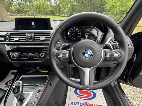 BMW 1 Series 3.0 M140i Shadow Edition Auto Euro 6 (s/s) 5dr - U10002430