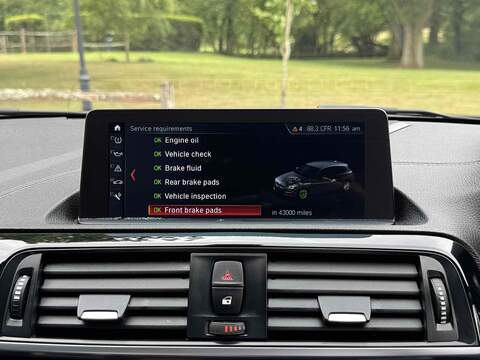 BMW 1 Series 3.0 M140i Shadow Edition Auto Euro 6 (s/s) 5dr - U10002430