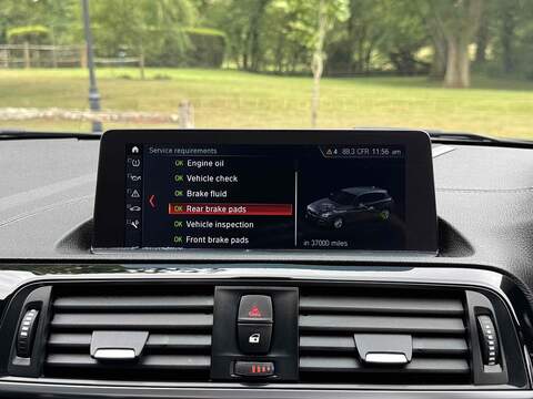 BMW 1 Series 3.0 M140i Shadow Edition Auto Euro 6 (s/s) 5dr - U10002430