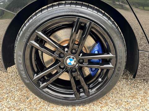 BMW 1 Series 3.0 M140i Shadow Edition Auto Euro 6 (s/s) 5dr - U10002430