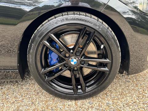 BMW 1 Series 3.0 M140i Shadow Edition Auto Euro 6 (s/s) 5dr - U10002430