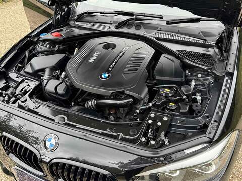BMW 1 Series 3.0 M140i Shadow Edition Auto Euro 6 (s/s) 5dr - U10002430