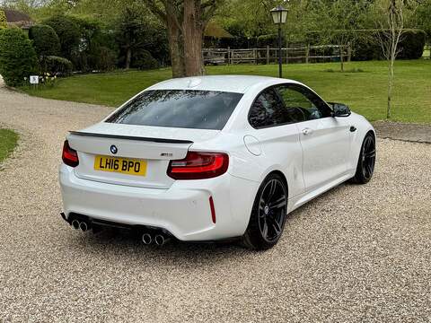 BMW M2 i - U10002434