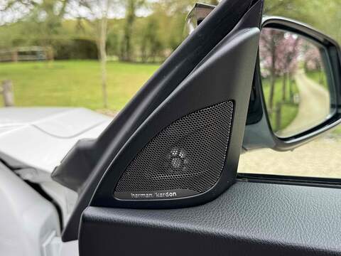 BMW M2 i - U10002434