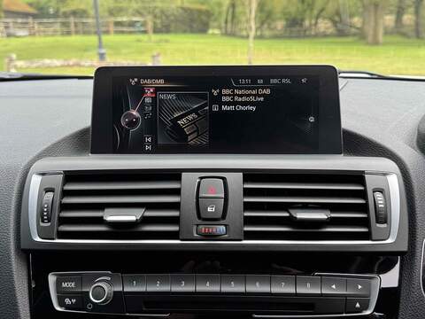 BMW M2 i - U10002434