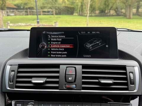 BMW M2 i - U10002434