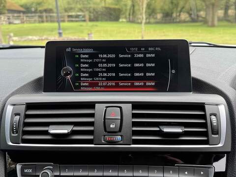 BMW M2 i - U10002434