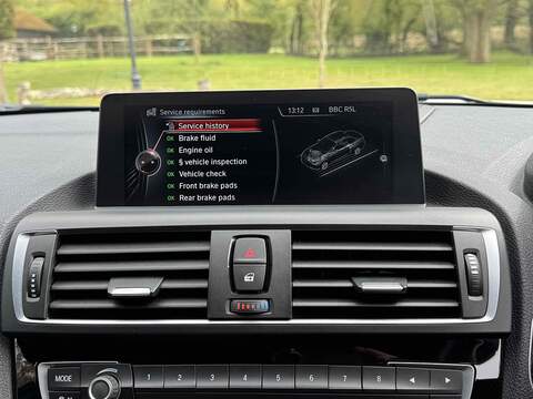 BMW M2 i - U10002434