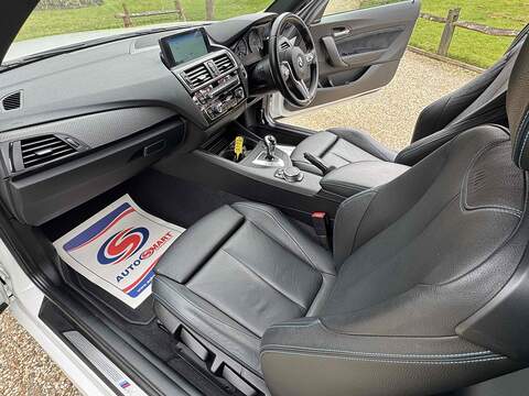 BMW M2 i - U10002434