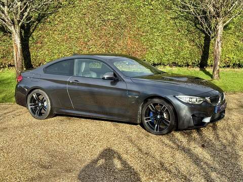 BMW M4 BiTurbo - U10002444