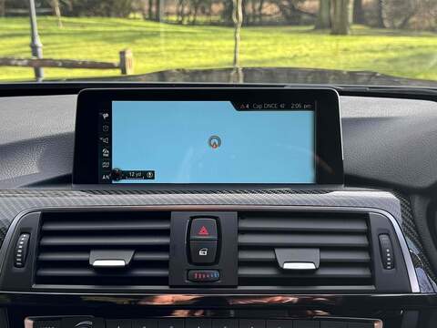 BMW M4 BiTurbo - U10002444