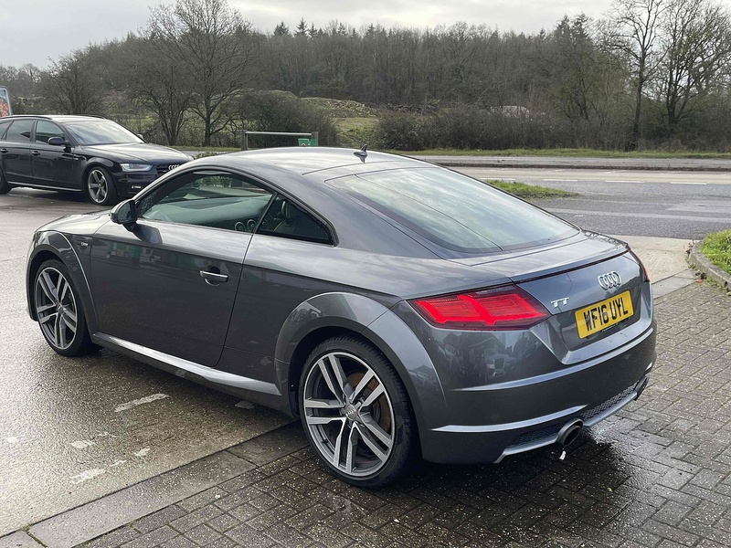 Audi TT TFSI S line - U10002448