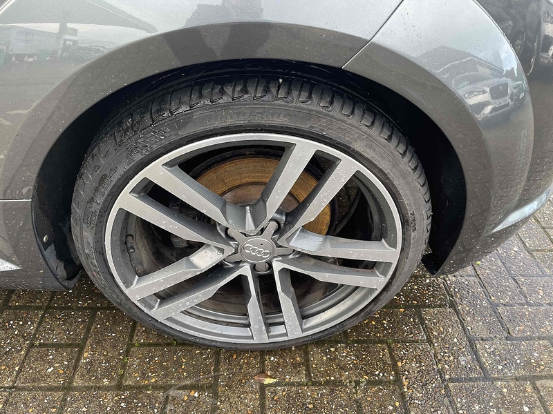 Audi TT TFSI S line - U10002448