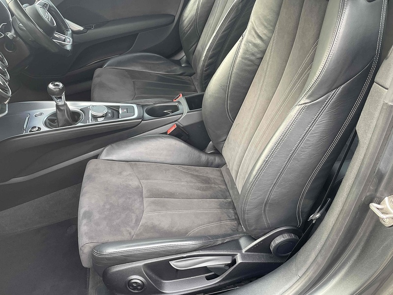 Audi TT TFSI S line - U10002448