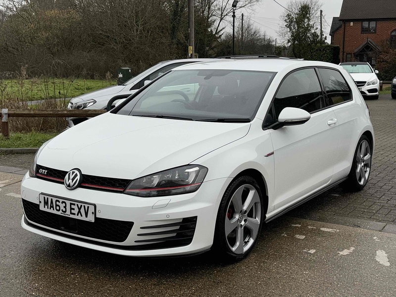 Volkswagen Golf TSI BlueMotion Tech GTI - U10002486