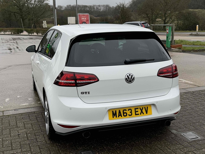 Volkswagen Golf TSI BlueMotion Tech GTI - U10002486