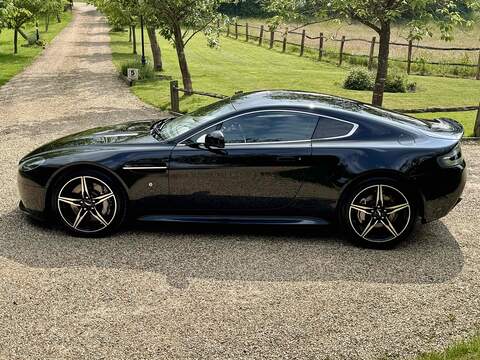 Aston Martin Vantage Vantage 4.7 V8 S Euro 6 2dr - U10002493