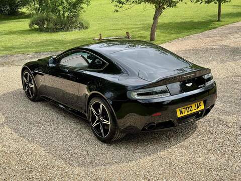 Aston Martin Vantage Vantage 4.7 V8 S Euro 6 2dr - U10002493