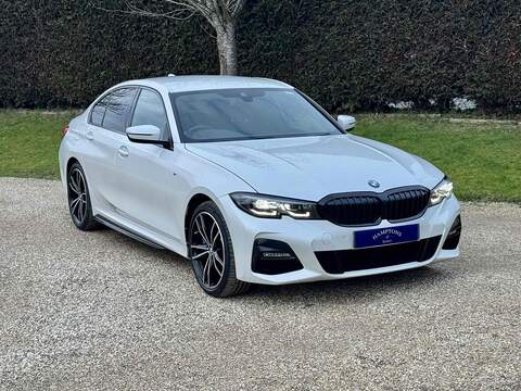 BMW 3 Series 330e M Sport - U10002503