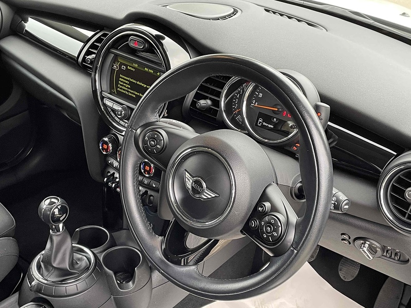 MINI Hatch Cooper - U10002518