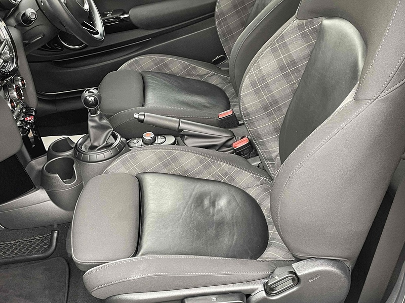 MINI Hatch Cooper - U10002518