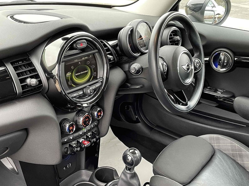 MINI Hatch Cooper - U10002518