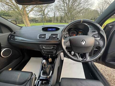 Renault Megane T Renaultsport - U10002531