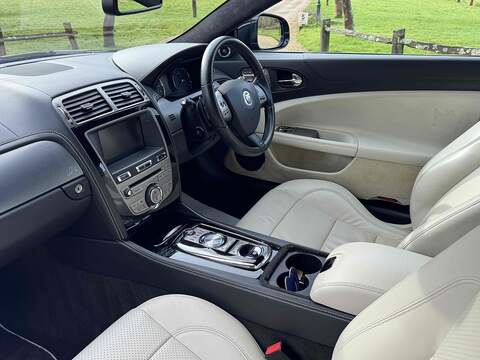 Jaguar XKR 5.0 V8 Auto Euro 5 2dr - U10002535