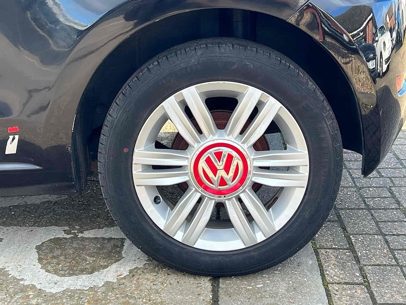 Volkswagen up! up! beats - U10002538