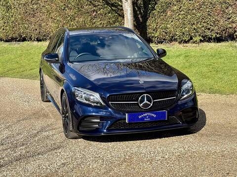 Mercedes-Benz C Class C300 AMG Line - U10002551