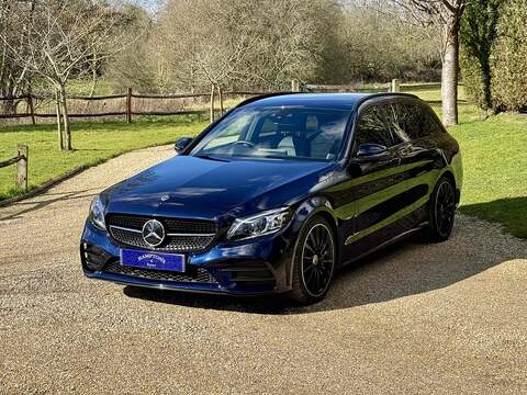 Mercedes-Benz C Class C300 AMG Line - U10002551