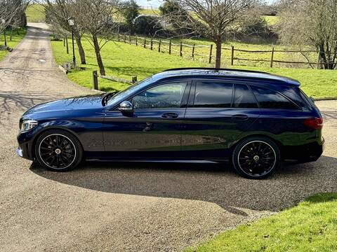 Mercedes-Benz C Class C300 AMG Line - U10002551