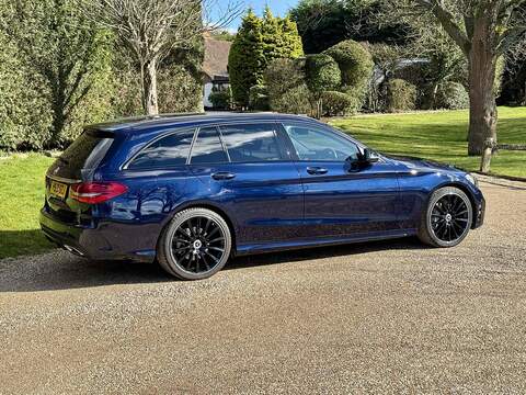 Mercedes-Benz C Class C300 AMG Line - U10002551