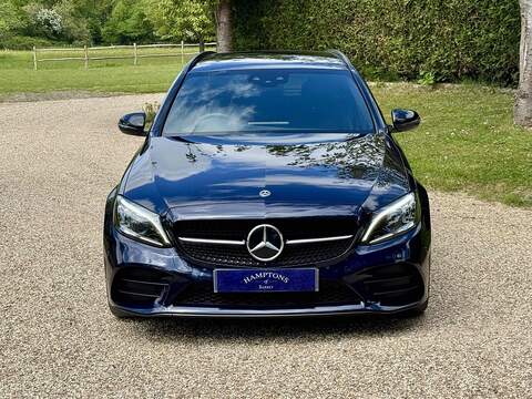 Mercedes-Benz C Class C300 AMG Line - U10002551