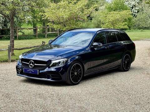 Mercedes-Benz C Class C300 AMG Line - U10002551