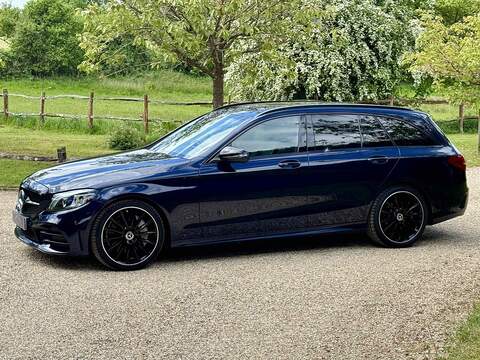 Mercedes-Benz C Class C300 AMG Line - U10002551