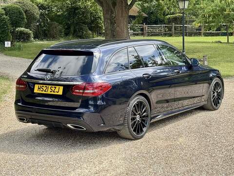 Mercedes-Benz C Class C300 AMG Line - U10002551