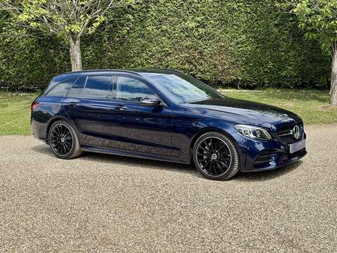 Mercedes-Benz C Class C300 AMG Line - U10002551