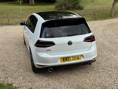 Volkswagen Golf Golf 2.0 TSI BlueMotion Tech GTI Clubsport 40 Euro 6 (s/s) 5dr - U10002565