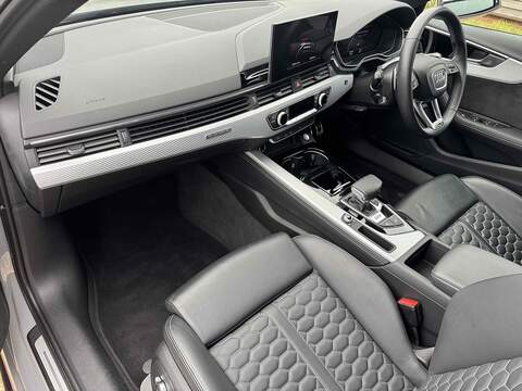 Audi RS4 Avant 2.9 TFSI V6 Tiptronic quattro Euro 6 (s/s) 5dr - U10002575