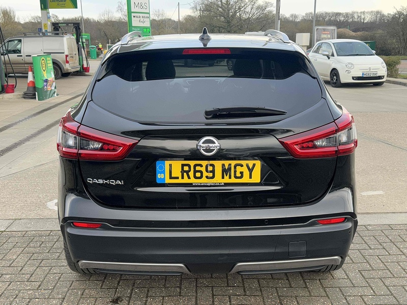 Nissan Qashqai DIG-T Tekna - U10002578