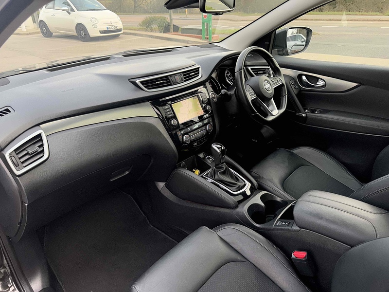 Nissan Qashqai DIG-T Tekna - U10002578
