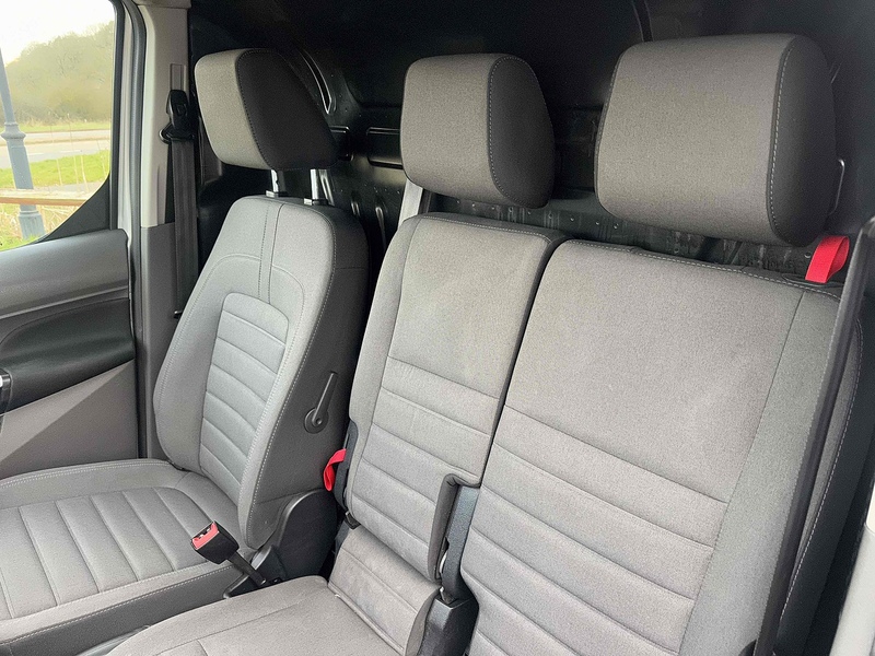 Ford Transit Connect 200 EcoBlue Limited - U10002579