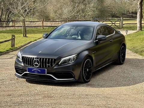 Mercedes-Benz C Class C63 V8 BiTurbo AMG S - U10002587